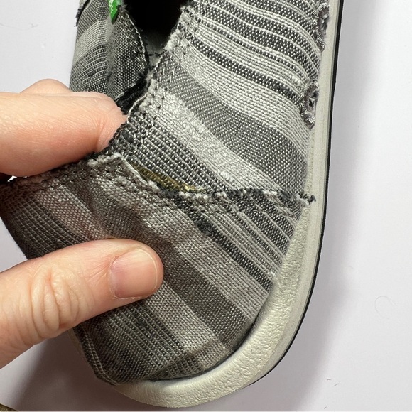 NEW Sanuk Donny Slip On Sandals Men’s 12 Grey Striped - Picture 11 of 13